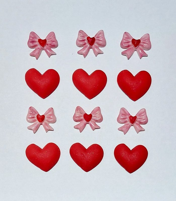 12x Sugar Icing Fondant Edible Hearts and Bows Valentine's Cupcake Toppers — photo 1
