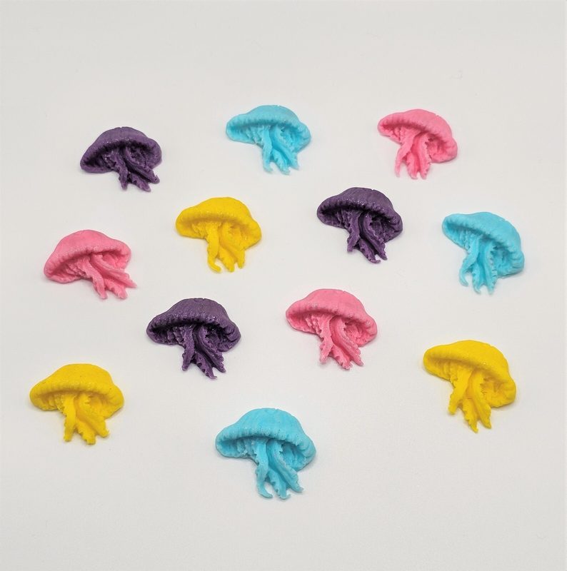 12 x Edible Sugar Icing Jellyfish Sea Creatures Cupcake Toppers Cake Decorations — photo 1